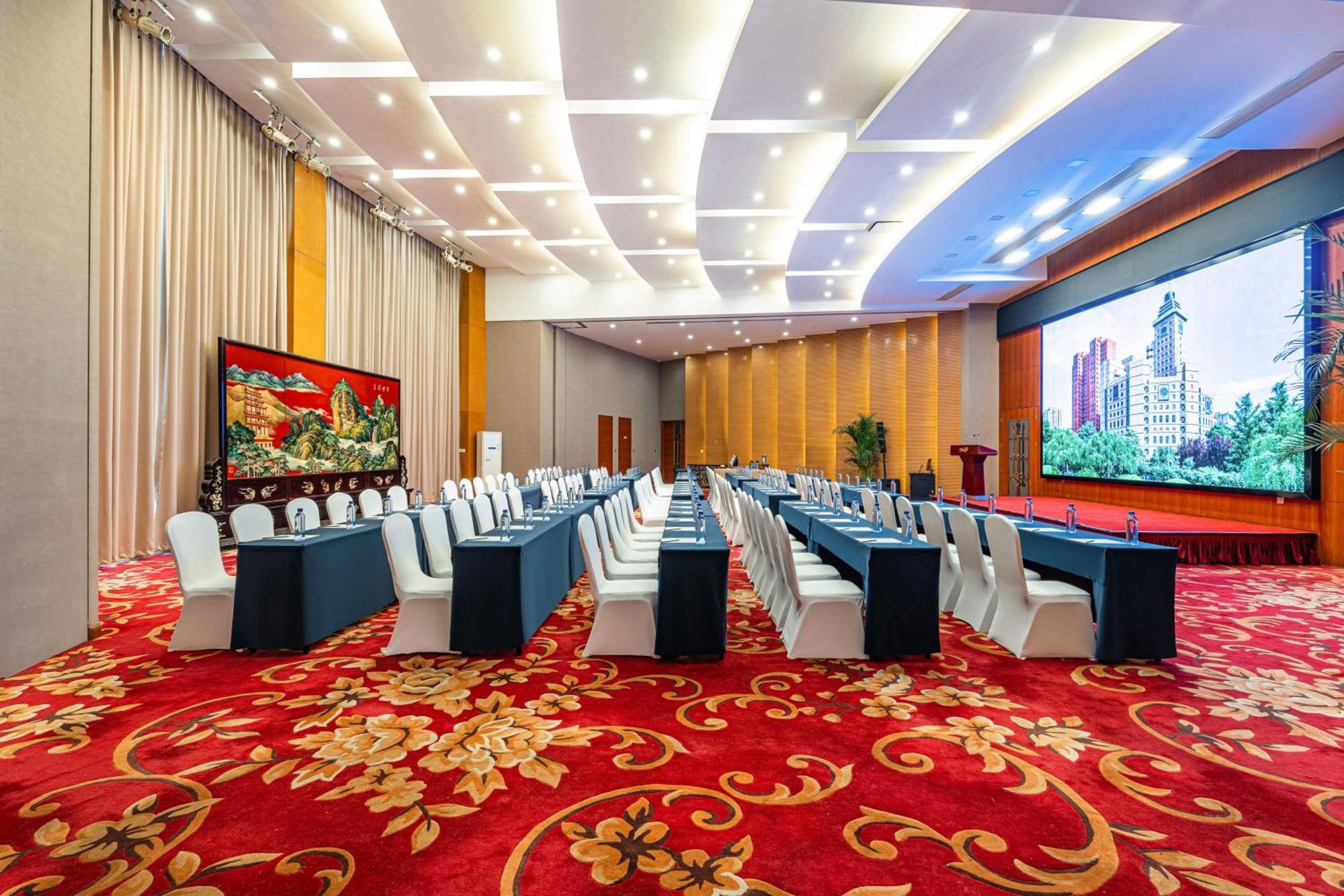 Beijing Feitian Hotel Exterior photo