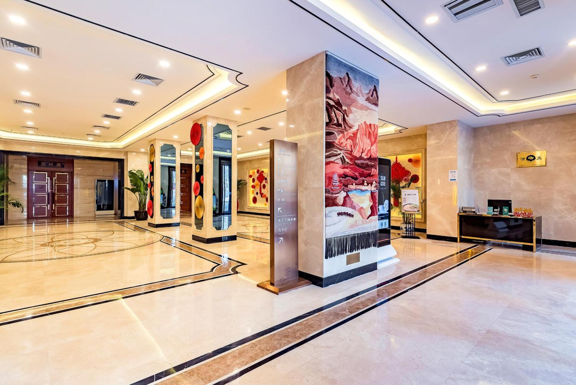 Beijing Feitian Hotel Exterior photo