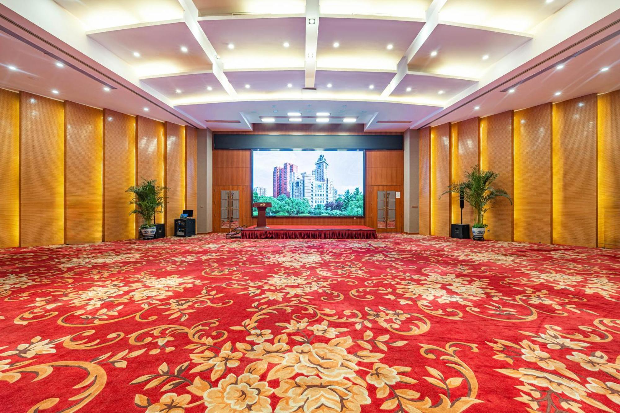 Beijing Feitian Hotel Exterior photo