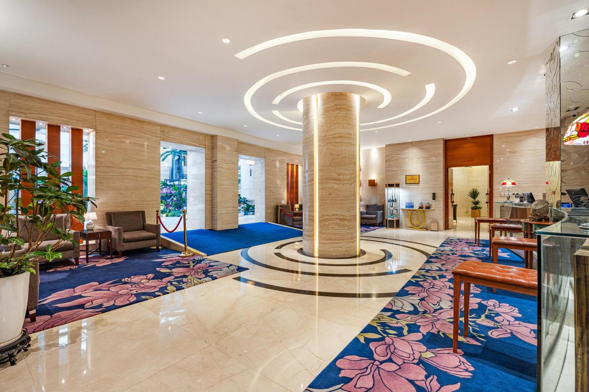 Beijing Feitian Hotel Exterior photo